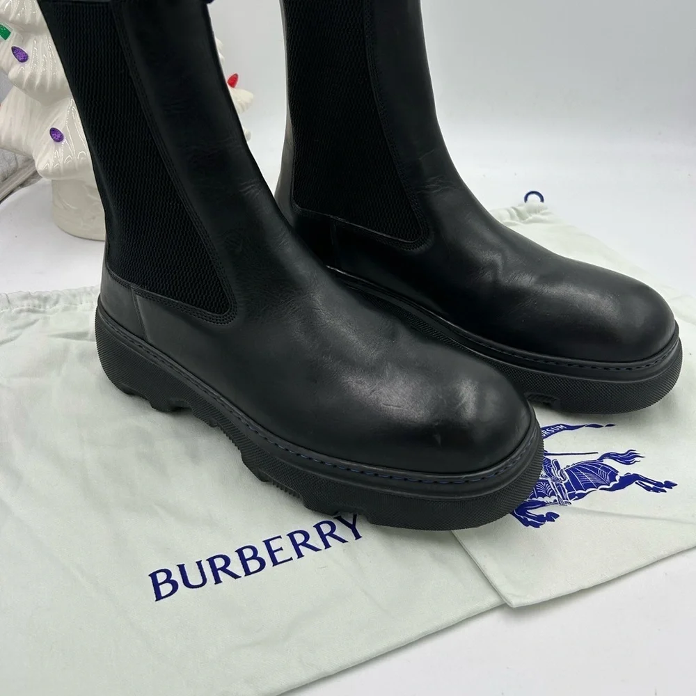 Men's Burberry leather Chelsea boots size 43 made in Italy